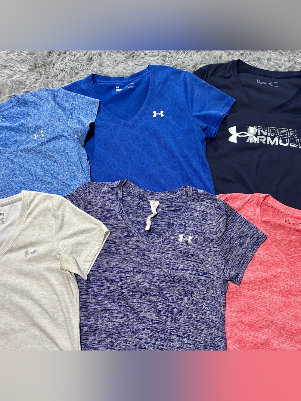 NEW Lot 6 Under Armour running gym short sleeve tees workout v neck crewneck S